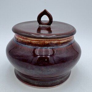 Hand made pottery Jar with Lid